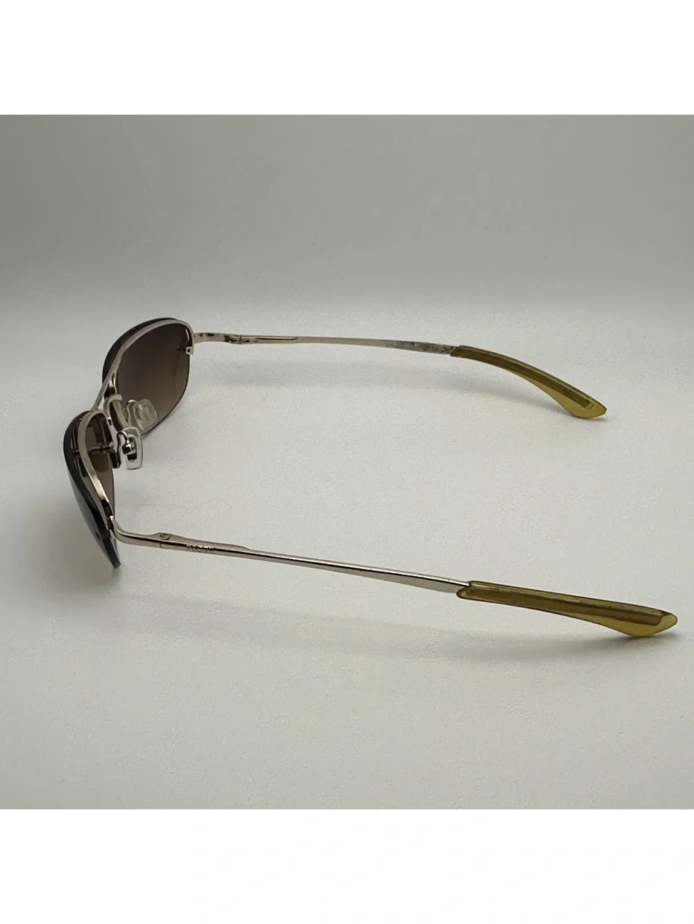 Fossil Men's Rimless Aviator Sunglasses with Brown Gradient Lenses